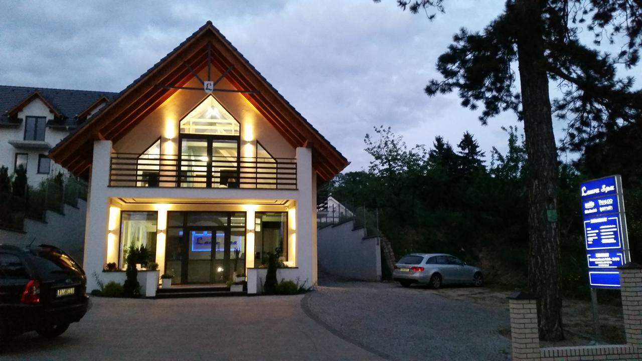 Laura Spa Lagow  Exterior photo